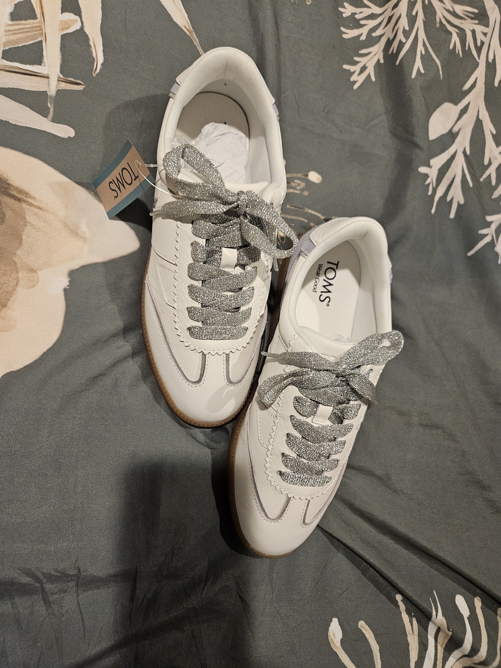 TOMS Womens Collins Lace Up Sneakers